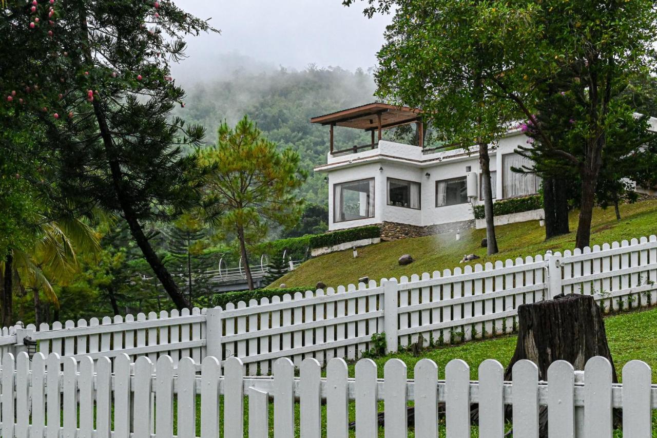 Swiss Valley Hip Resort Suan Phueng Buitenkant foto