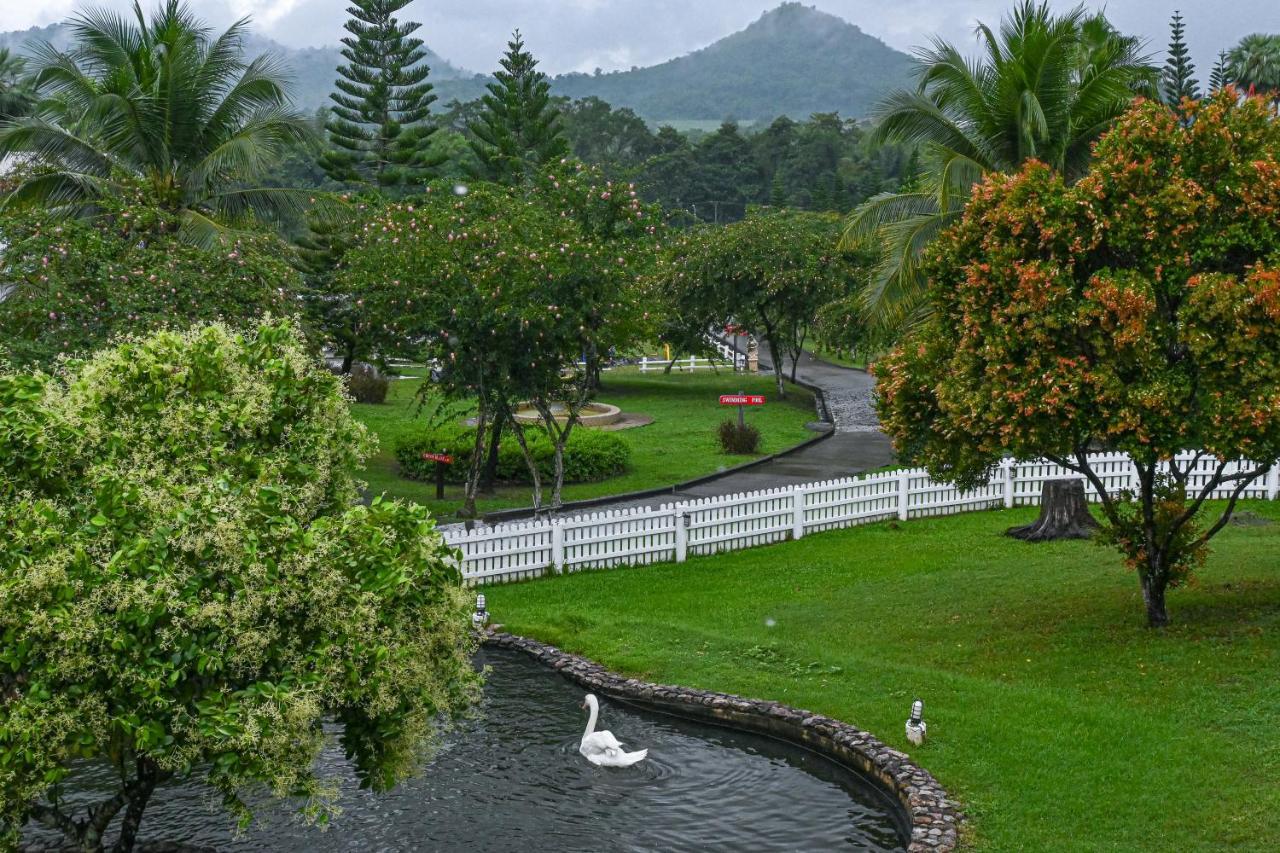 Swiss Valley Hip Resort Suan Phueng Buitenkant foto