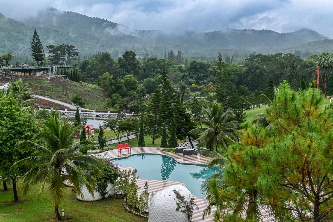 Swiss Valley Hip Resort Suan Phueng Buitenkant foto
