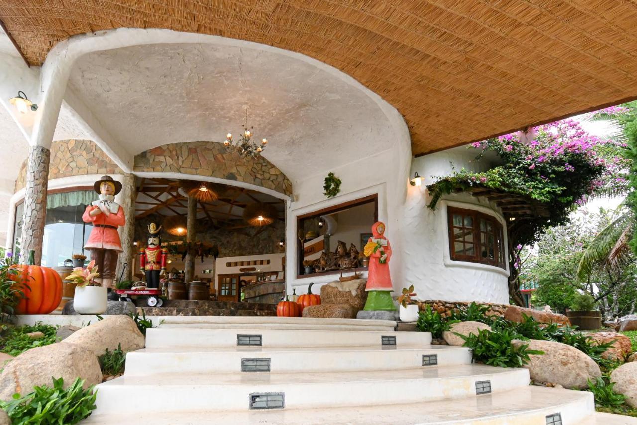 Swiss Valley Hip Resort Suan Phueng Buitenkant foto