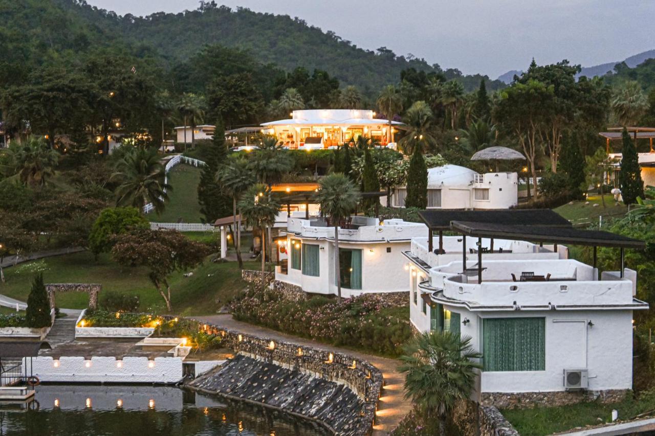 Swiss Valley Hip Resort Suan Phueng Buitenkant foto