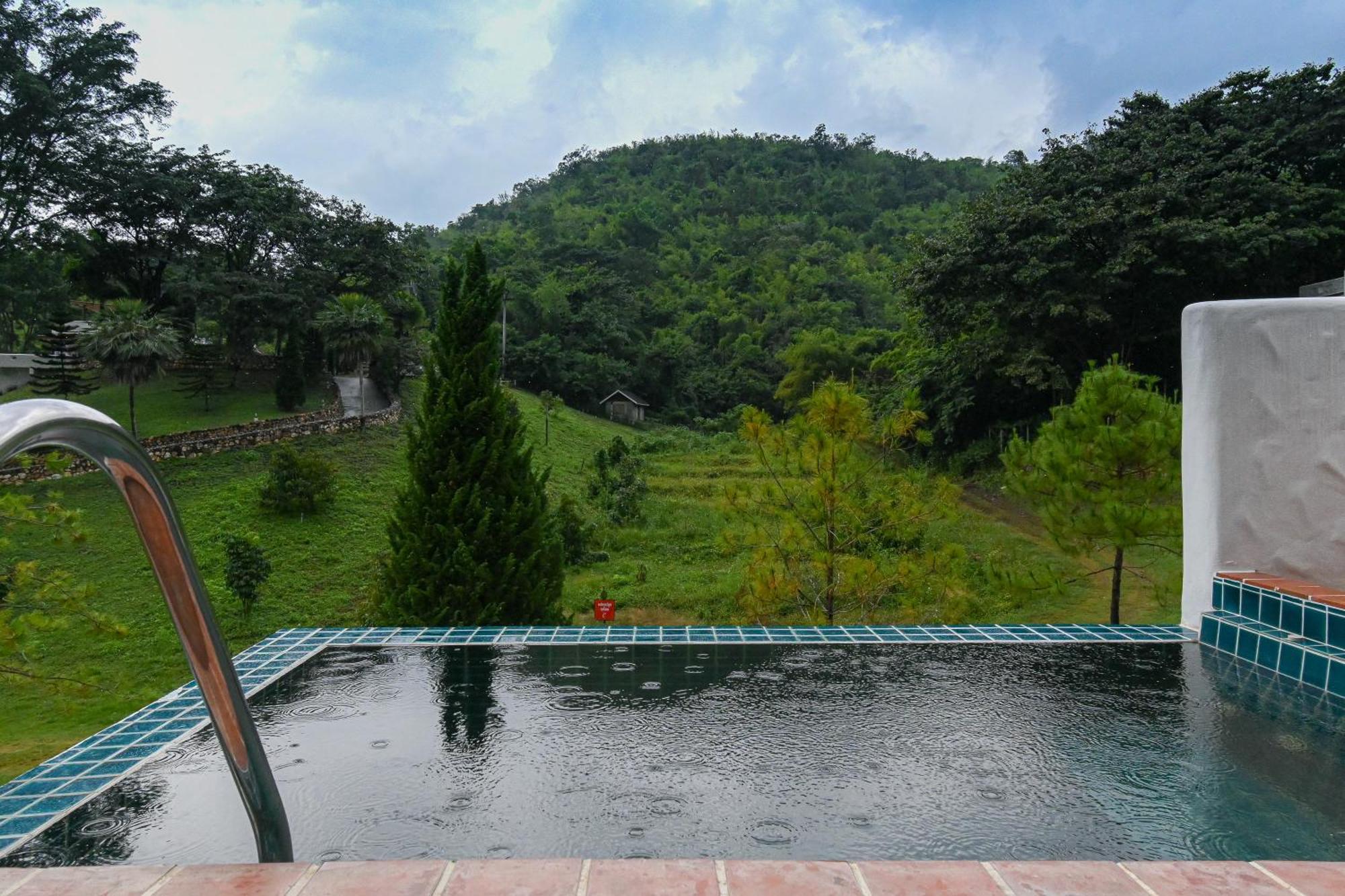 Swiss Valley Hip Resort Suan Phueng Kamer foto
